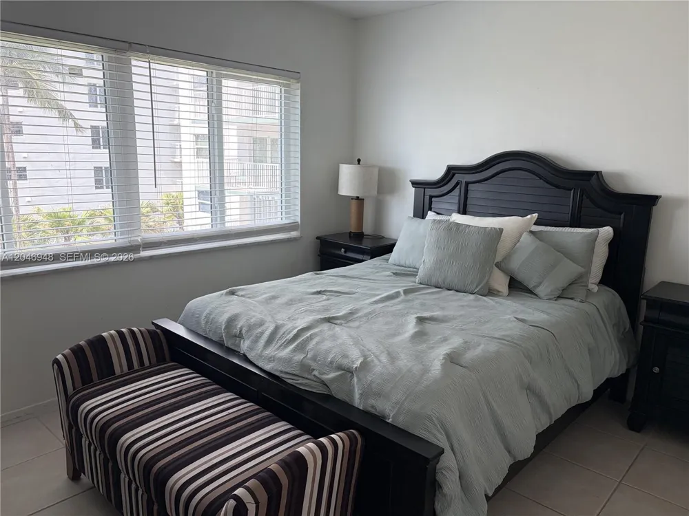 1750 S Ocean Blvd #304E Lauderdale By The Sea, FL 33062