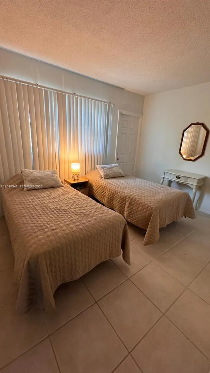 1750 S Ocean Blvd #304E Lauderdale By The Sea, FL 33062