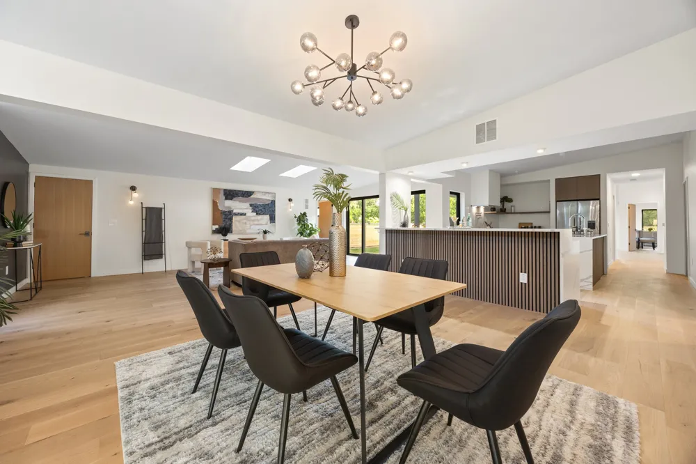 3007 Village Drive Austin, TX 78731