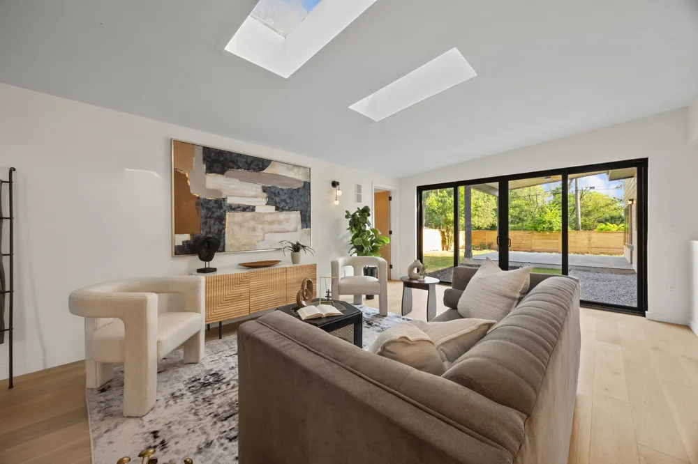 3007 Village Drive Austin, TX 78731