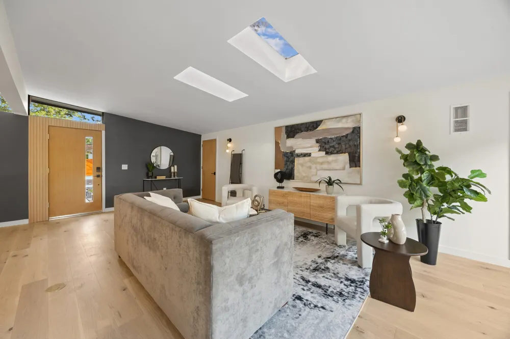 3007 Village Drive Austin, TX 78731