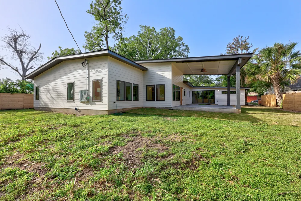 3007 Village Drive Austin, TX 78731