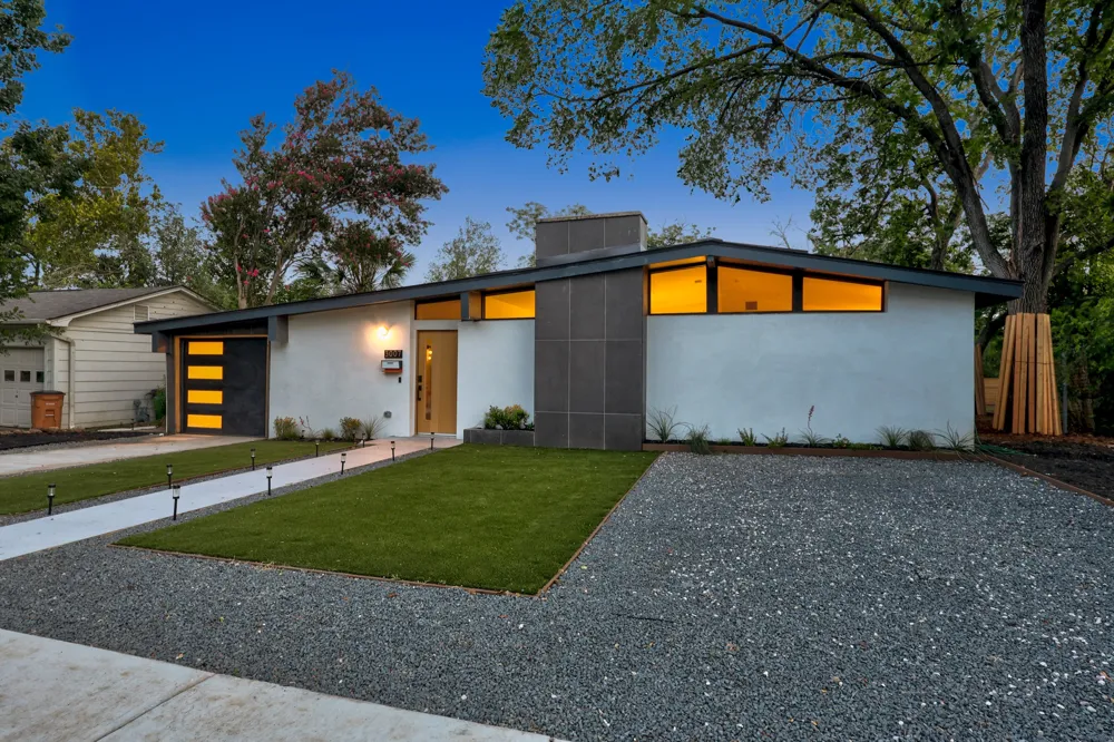 3007 Village Drive Austin, TX 78731
