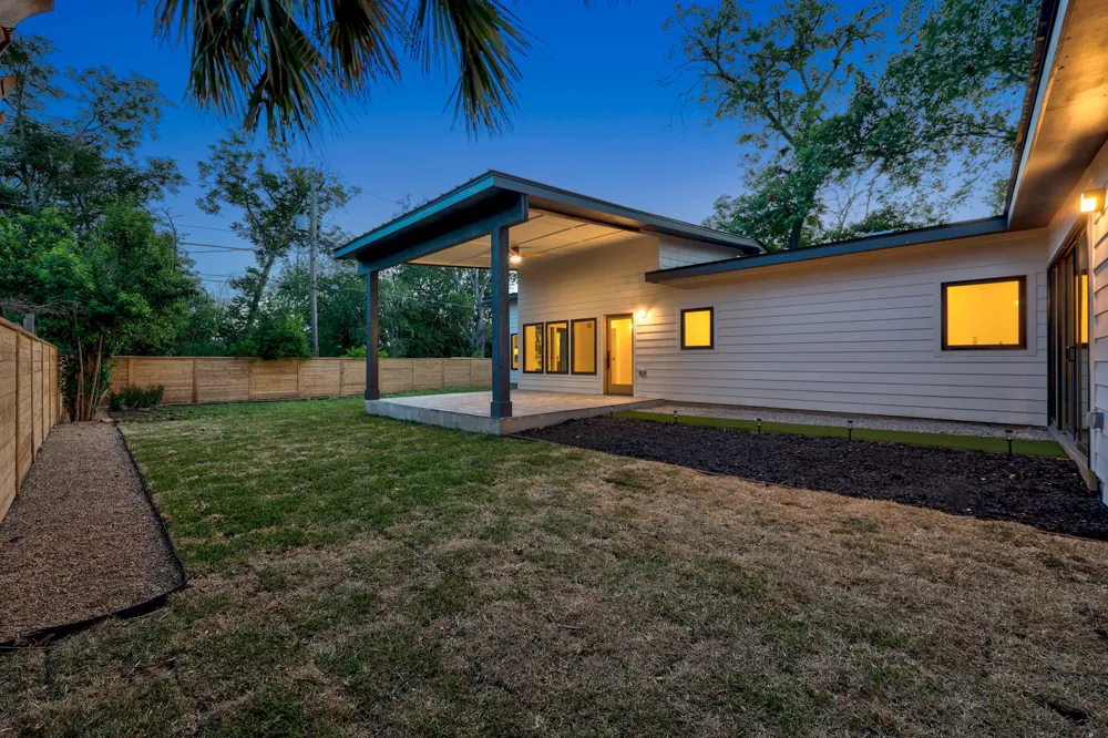 3007 Village Drive Austin, TX 78731