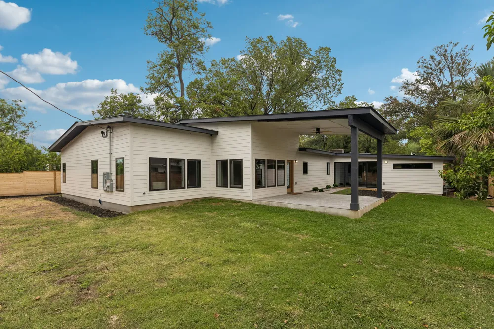 3007 Village Drive Austin, TX 78731