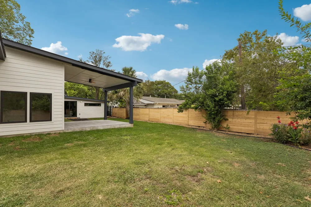 3007 Village Drive Austin, TX 78731