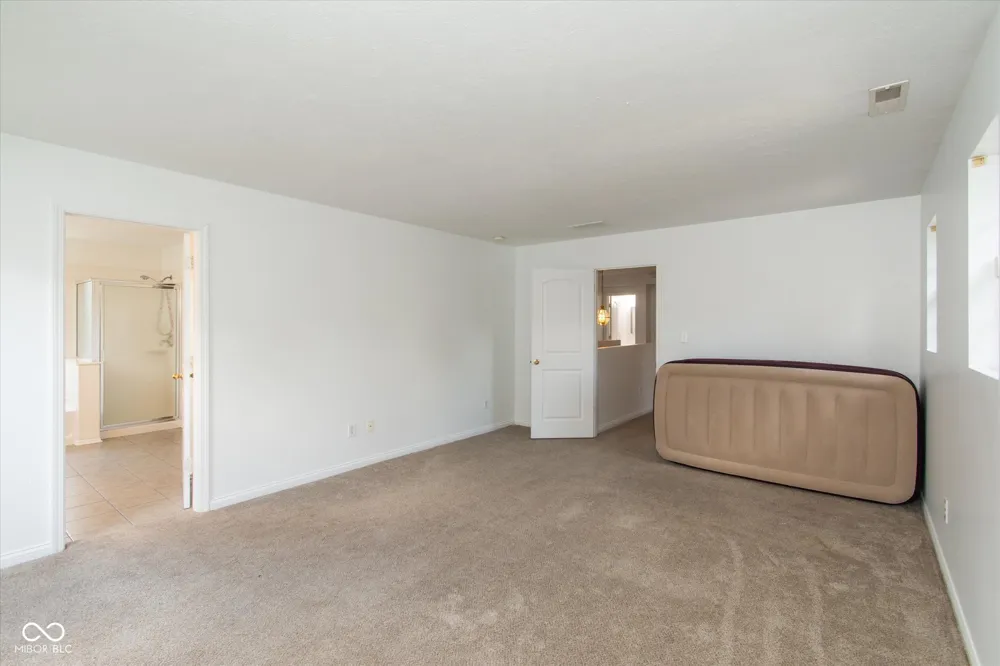 11217 Candice Drive Fishers, IN 46038