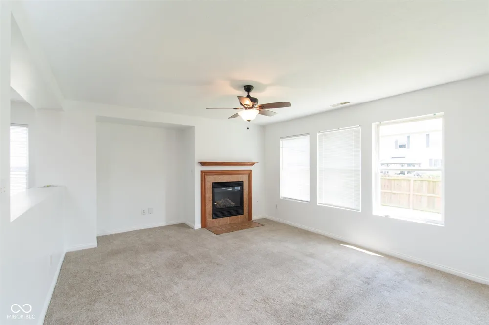 11217 Candice Drive Fishers, IN 46038