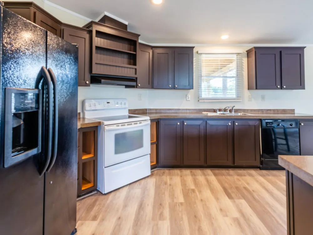 882 County Road 404 Bay City, TX 77414