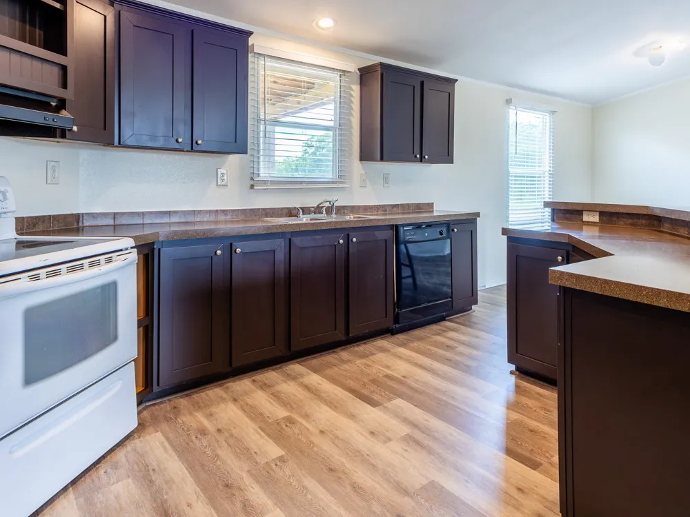 882 County Road 404 Bay City, TX 77414
