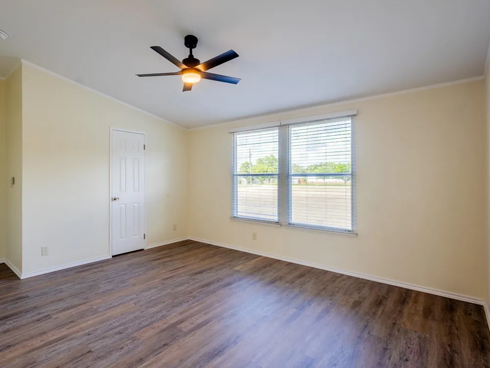 882 County Road 404 Bay City, TX 77414