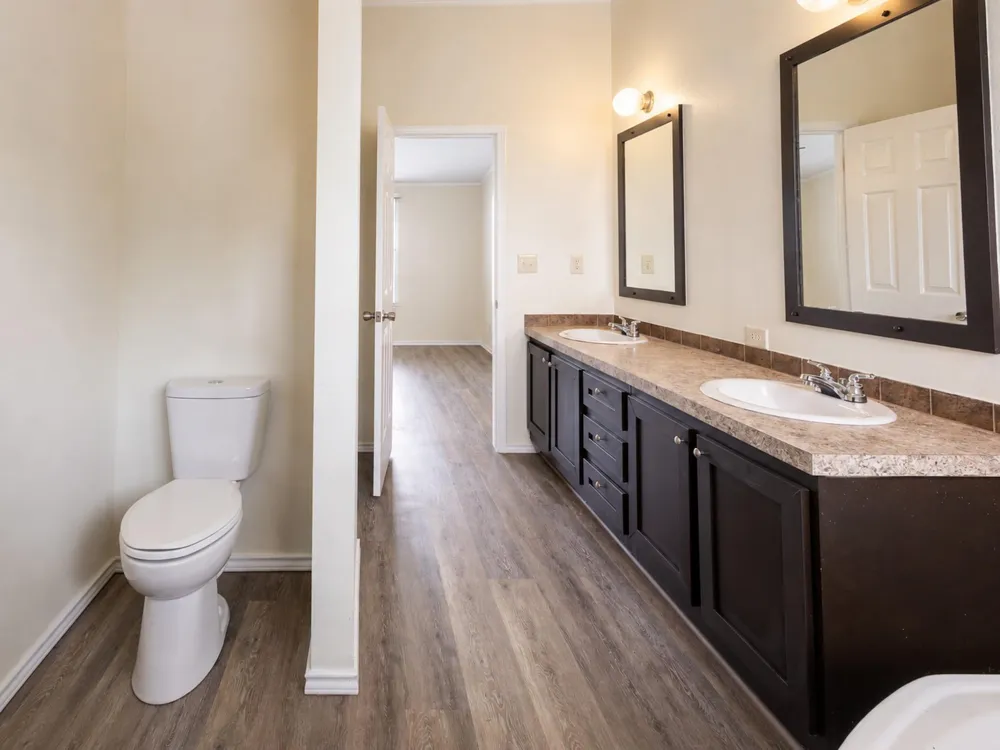 882 County Road 404 Bay City, TX 77414