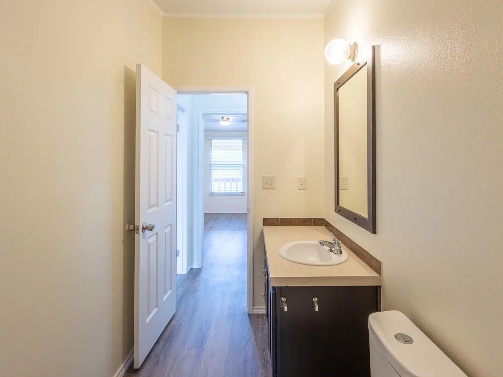 882 County Road 404 Bay City, TX 77414