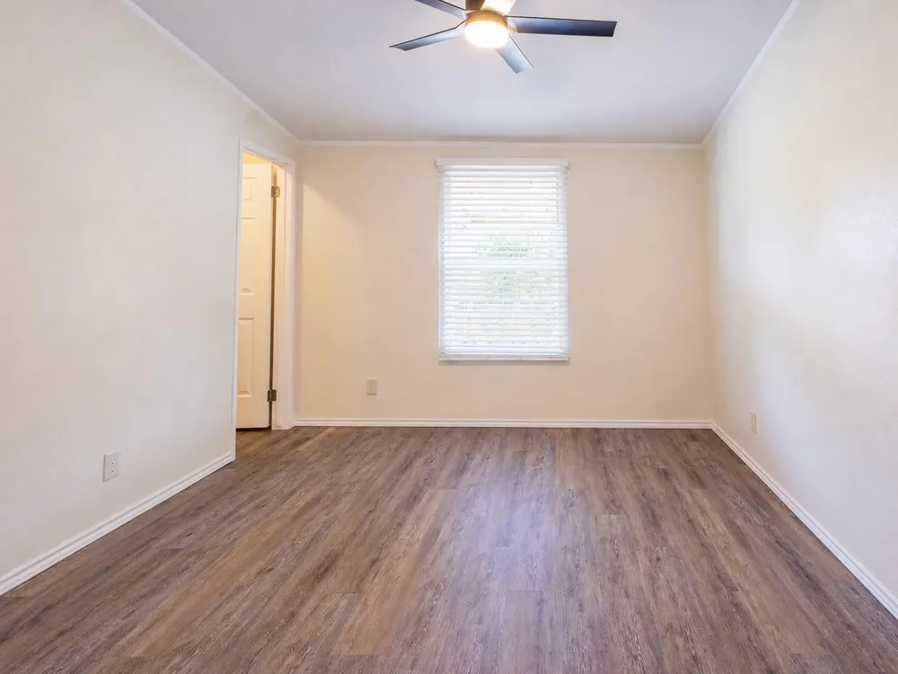 882 County Road 404 Bay City, TX 77414