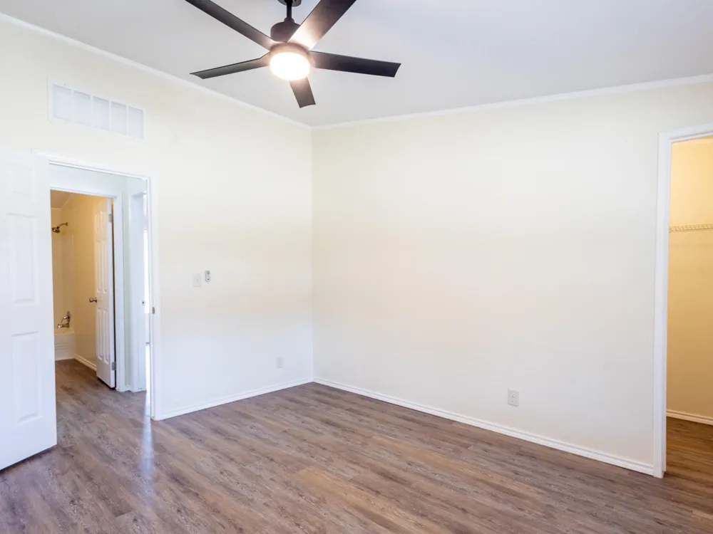 882 County Road 404 Bay City, TX 77414
