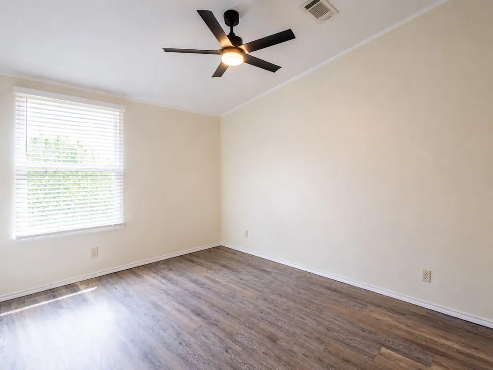 882 County Road 404 Bay City, TX 77414