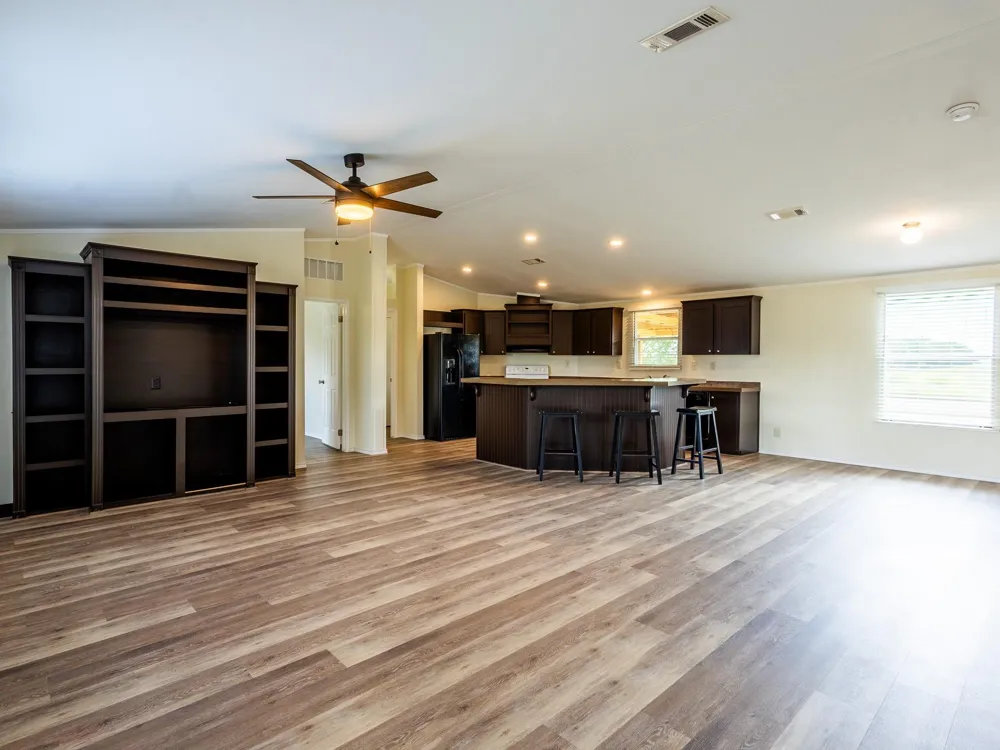 882 County Road 404 Bay City, TX 77414
