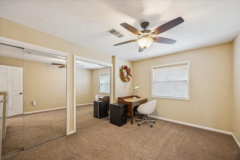 640 Piney Creek Road Bellville, TX 77418