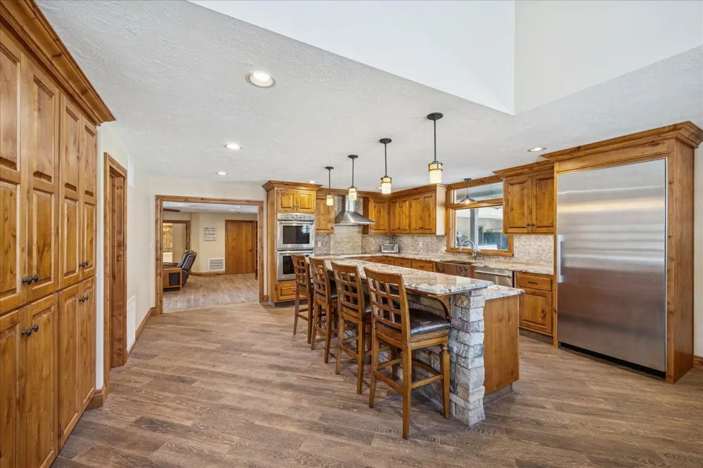 640 Piney Creek Road Bellville, TX 77418