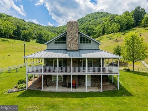 90 TSAR MOUNTAIN LANE