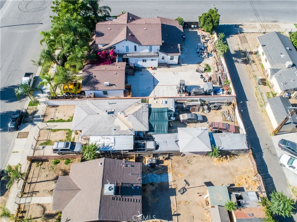 905 Q STREET Bakersfield, CA 93304