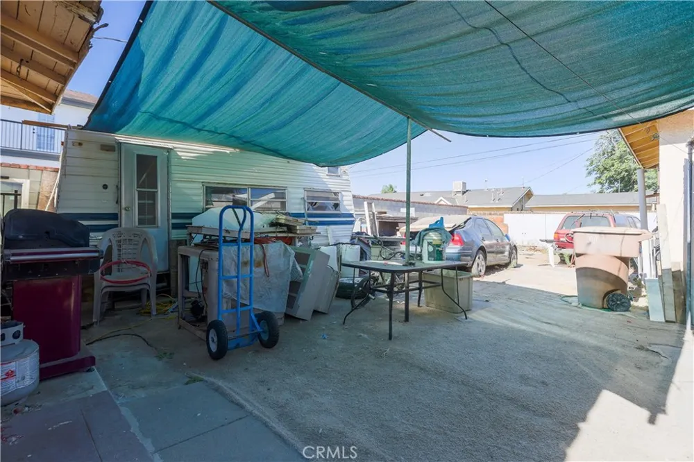 905 Q STREET Bakersfield, CA 93304