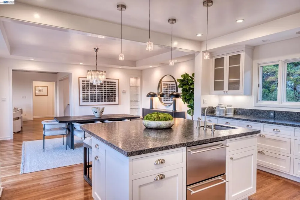 140 Sheridan Way Woodside, CA 94062