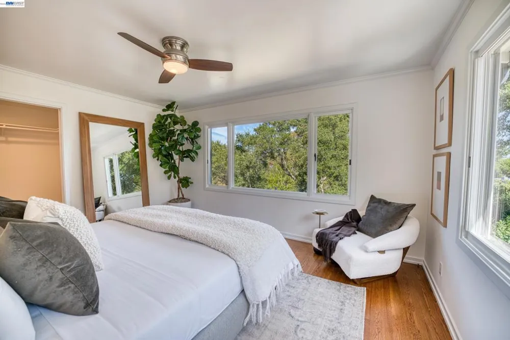 140 Sheridan Way Woodside, CA 94062
