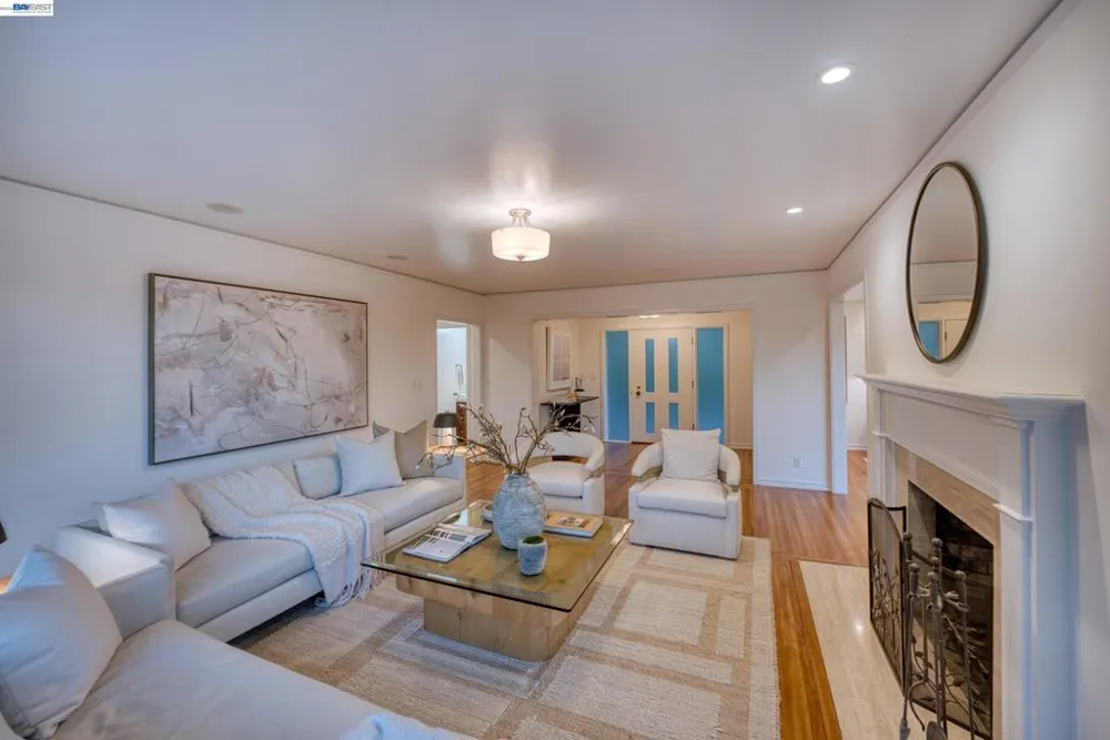 140 Sheridan Way Woodside, CA 94062