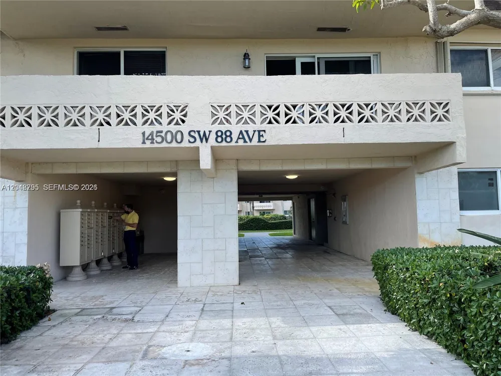 14500 SW 88th Ave #151 Palmetto Bay, FL 33176