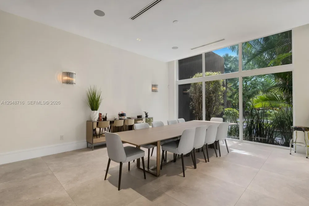 12900 SW 63rd Ave Pinecrest, FL 33156