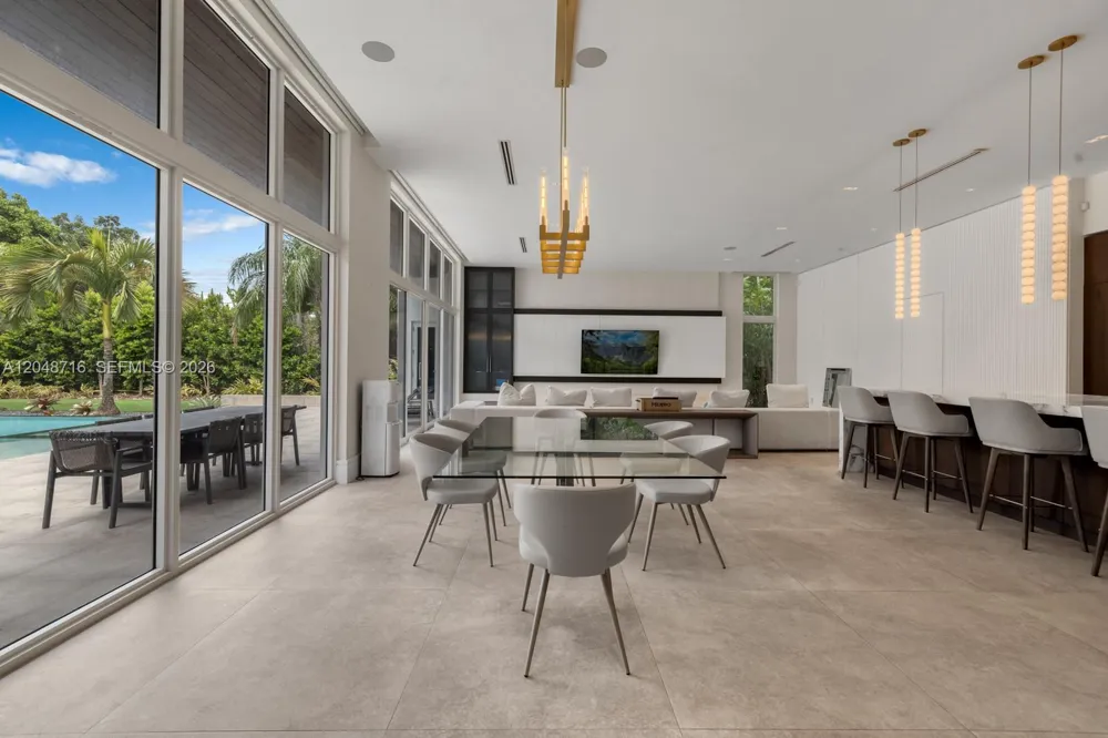 12900 SW 63rd Ave Pinecrest, FL 33156