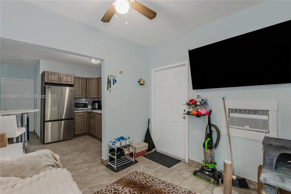 750 NE 4th Pl Hialeah, FL 33010