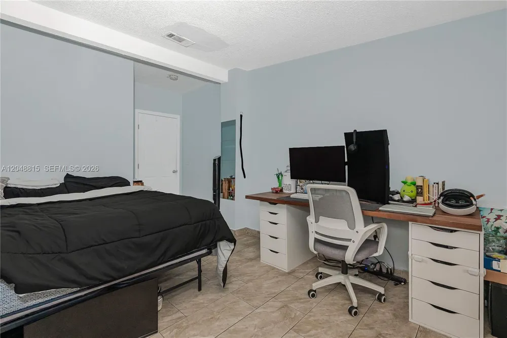 750 NE 4th Pl Hialeah, FL 33010