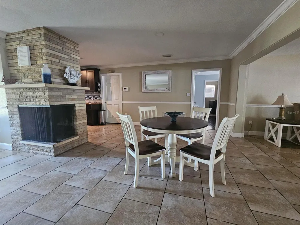 1417 27TH STREET W Bradenton, FL 34205