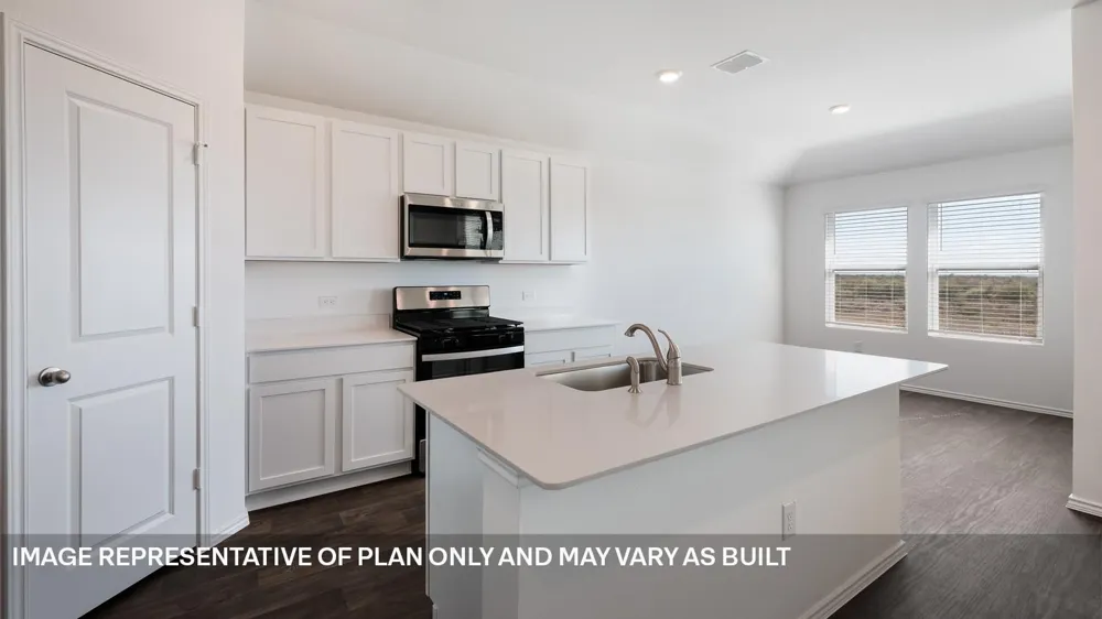 12201 Silverton Tree Bend Mustang Ridge, TX 78610