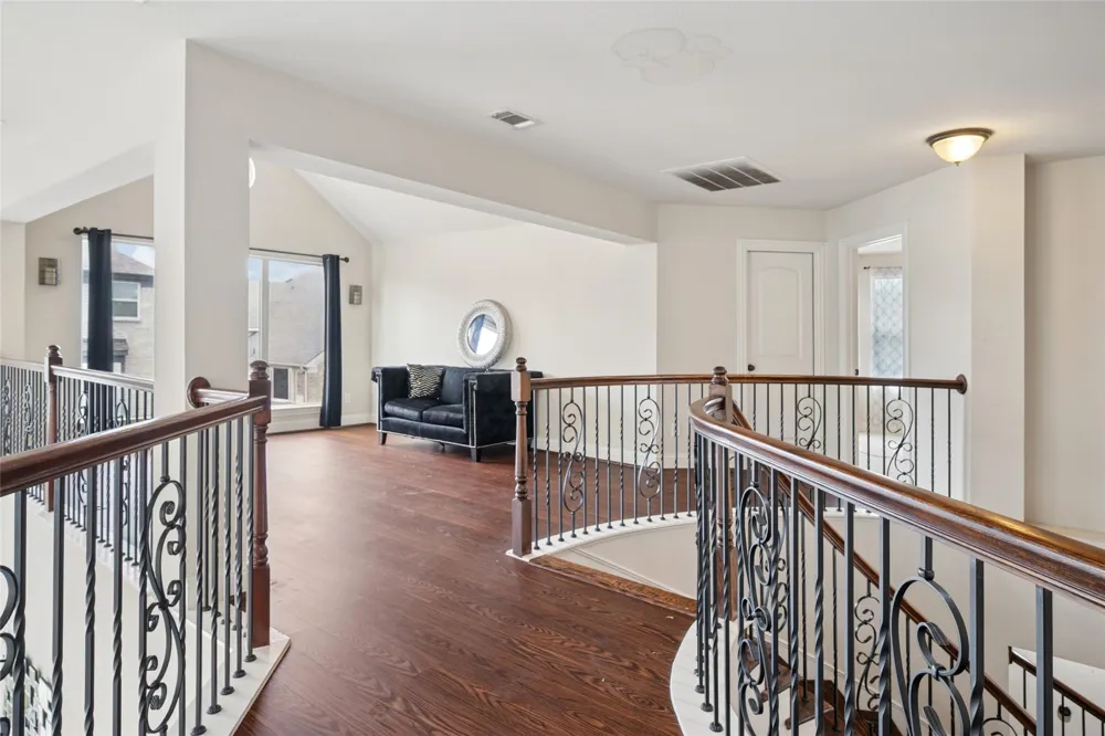 901 Oglethorpe Lane Aubrey, TX 76227