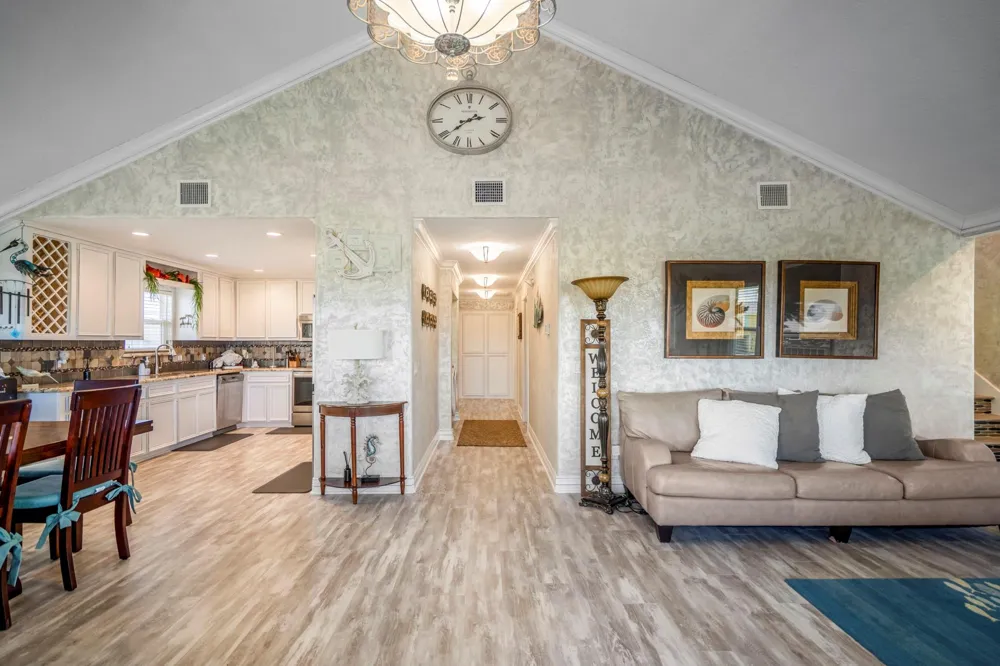16544 John Silver Road Jamaica Beach, TX 77554