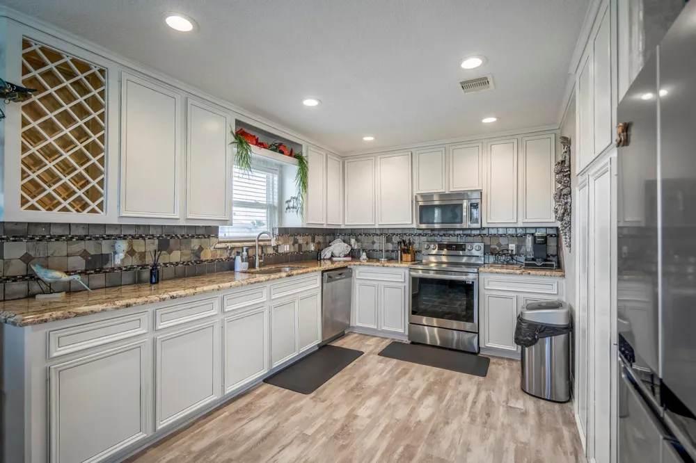 16544 John Silver Road Jamaica Beach, TX 77554