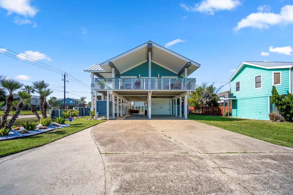 16544 John Silver Road Jamaica Beach, TX 77554