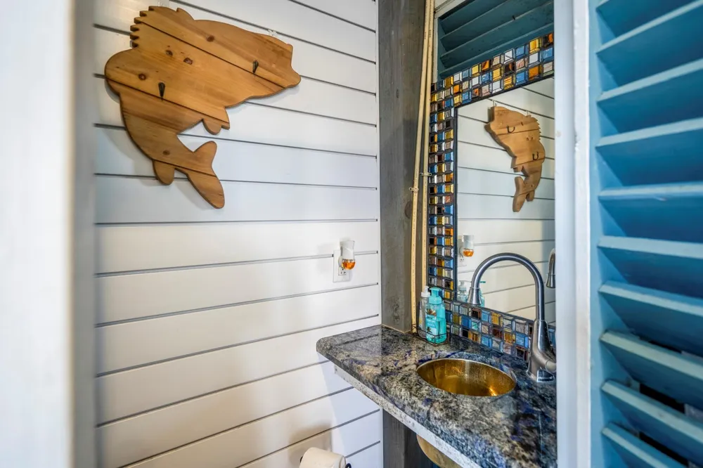 16544 John Silver Road Jamaica Beach, TX 77554