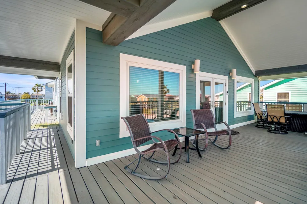16544 John Silver Road Jamaica Beach, TX 77554