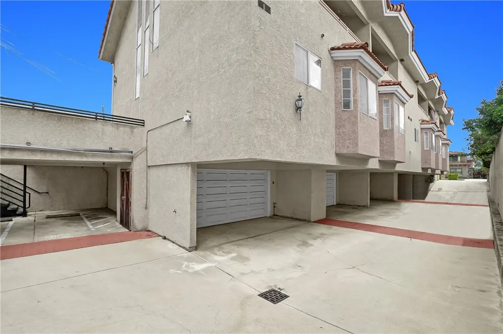 821 Garfield Avenue #4 Alhambra, CA 91801