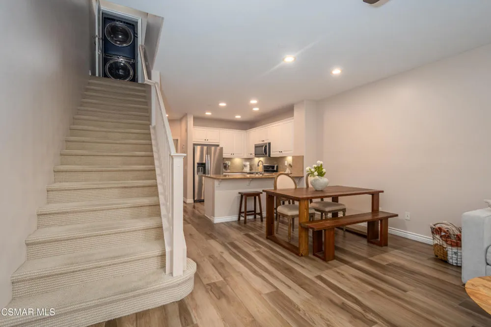 4572 Via Presidio Camarillo, CA 93012