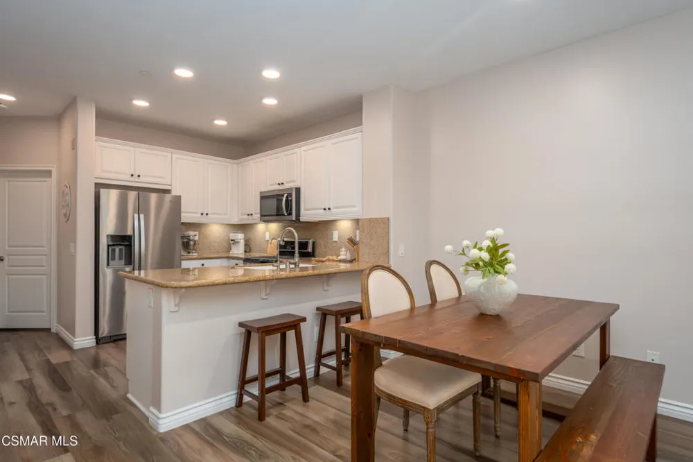 4572 Via Presidio Camarillo, CA 93012