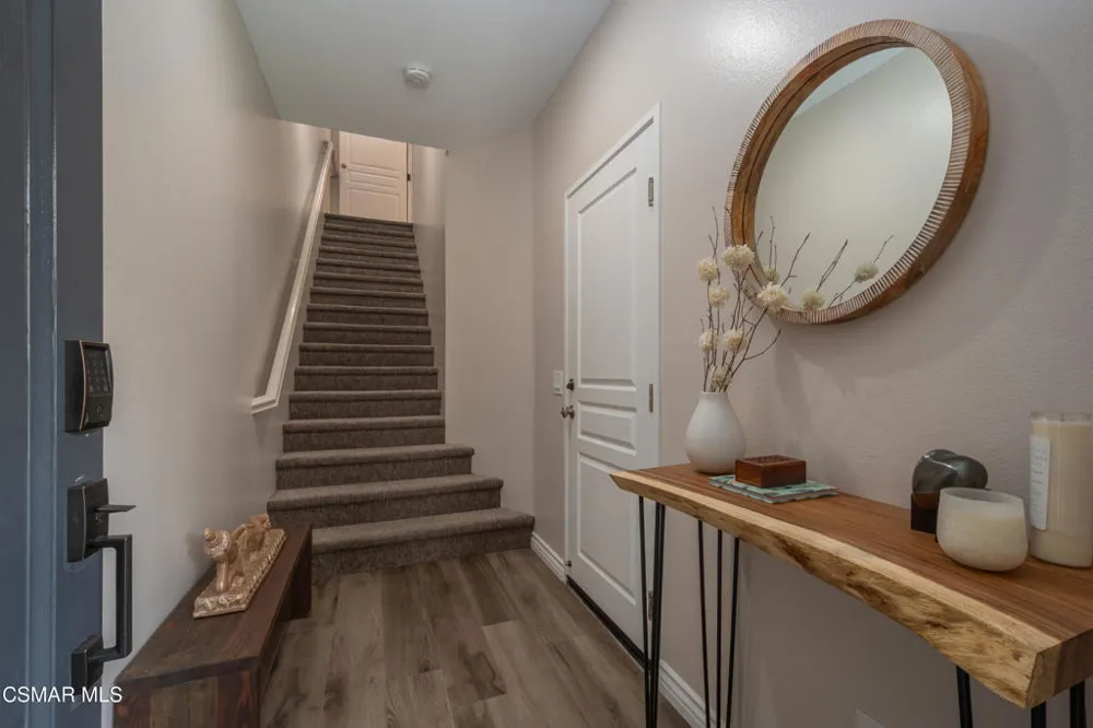 4572 Via Presidio Camarillo, CA 93012