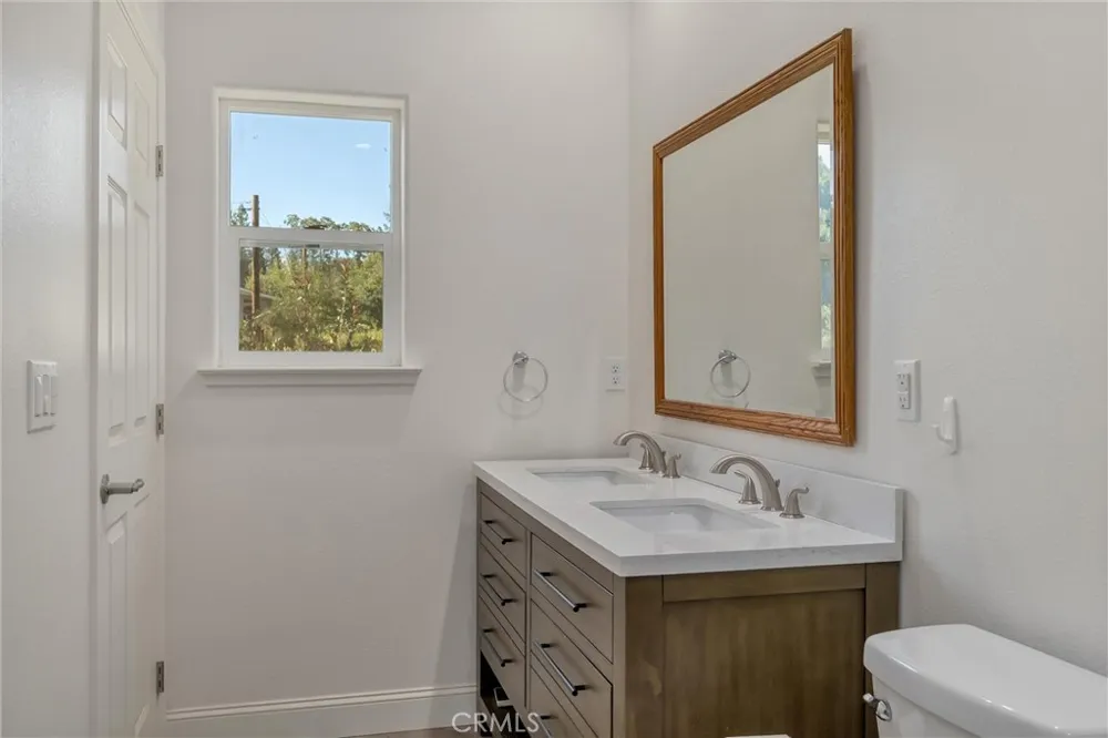 14091 Skyway Magalia, CA 95954