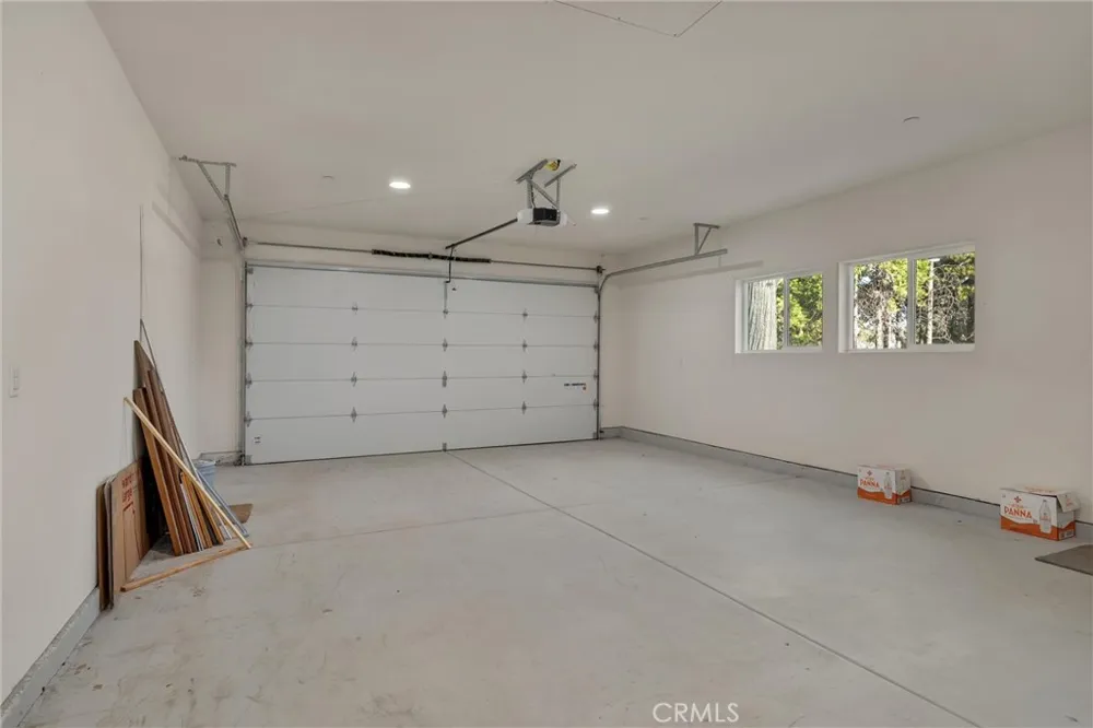 14091 Skyway Magalia, CA 95954