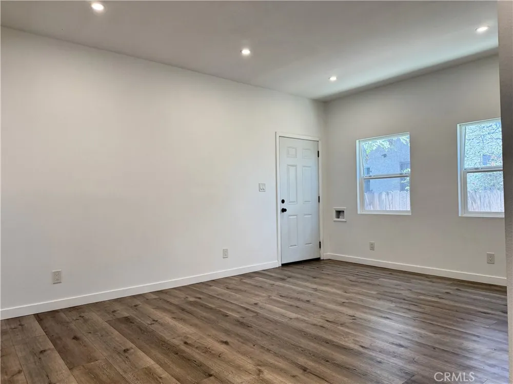 455 W Cowles #459 Long Beach, CA 90813
