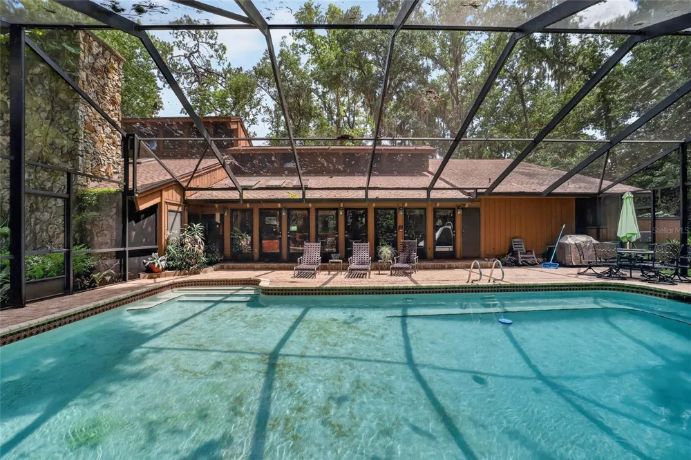 2411 SE 15TH STREET ocala, FL 34471